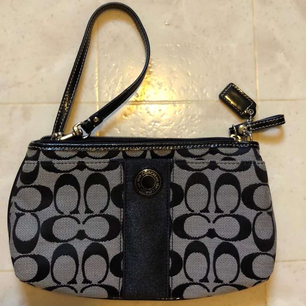 NEW Coach Wristlet
